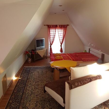 Pension Birgit Ротенбург-на-Таубере Экстерьер фото